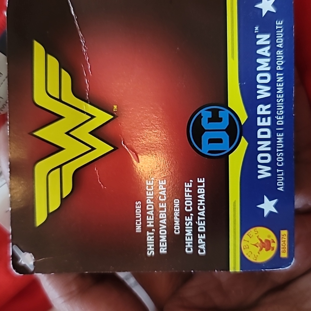 Wonder Woman Red Yellow Blue T Shirt Top Blouse Costume/Cape Size L - Picture 6 of 6